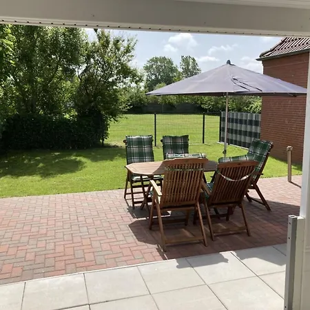 With 3 Bedrooms Ferienhaus